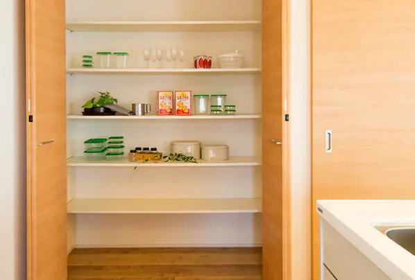 パントリータイプ