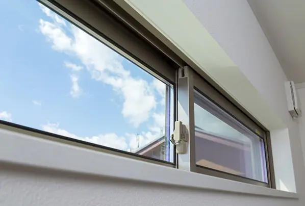 防犯に配慮した窓