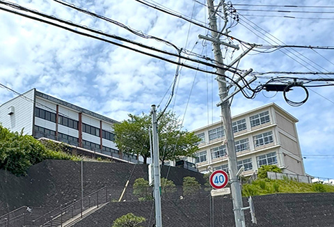 入野中学校
