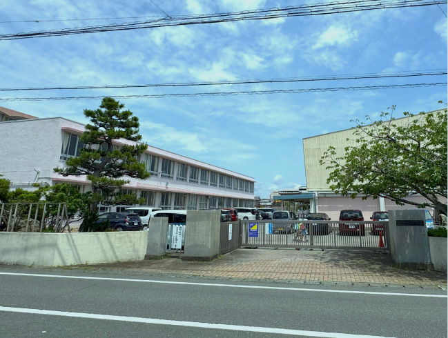 入野小学校徒歩5～6分
