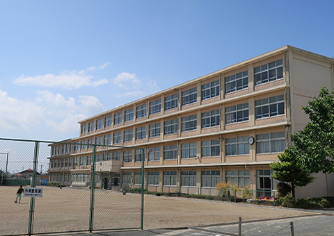 広沢小学校