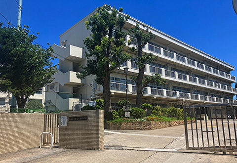 保土ヶ谷中学校