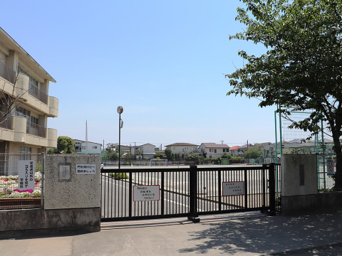 鵠洋小学校

