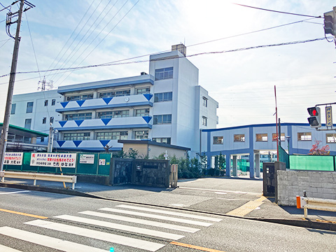 矢向中学校