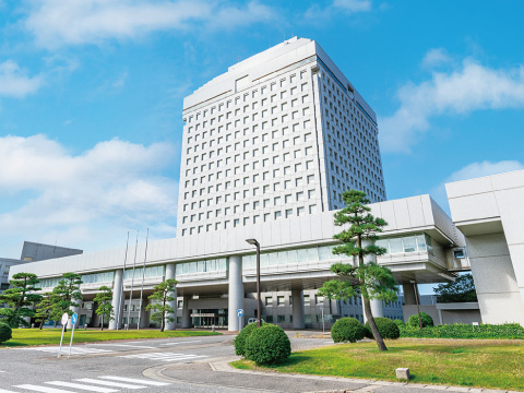 新潟県庁