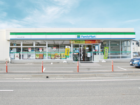 ファミリーマート女池上山四丁目店