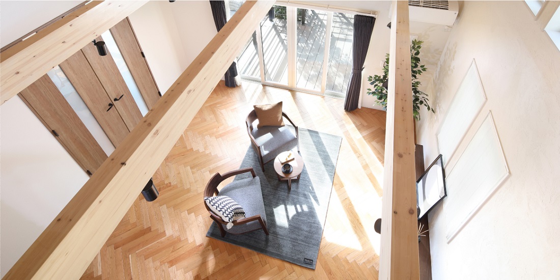 メザニン：写真